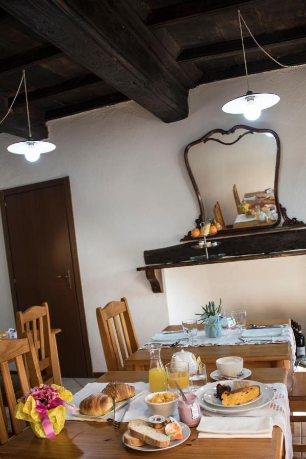 Locanda Del Borgo Prunetto Bagian luar foto
